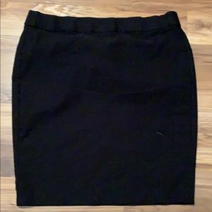 Elle Black Skirt